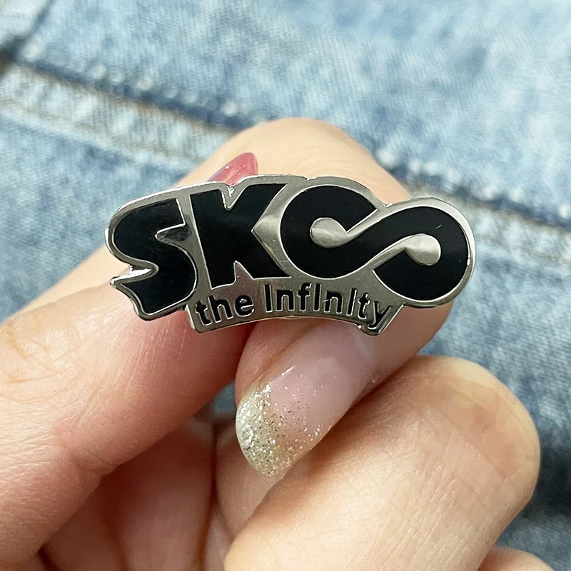 Anime Merchandise Logo - Эмалированная булавка с логотипом Infinity Sk8